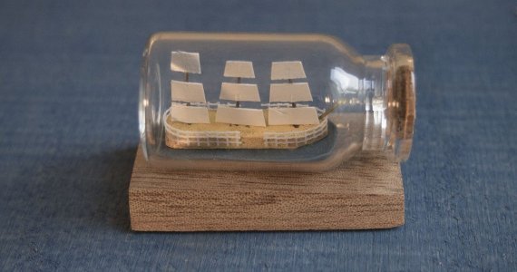 styl marynistyczny w mieszkaniu