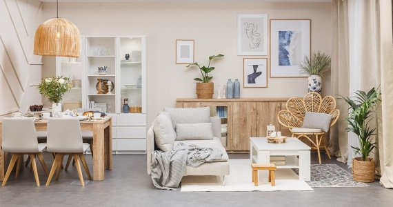 Subtelna i elegancka – strefa dzienna by Karolina