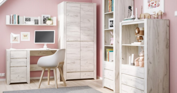 pokój młodzieżowy na poddaszu