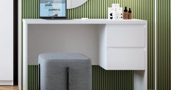 Jak wybrać biurko do pracy i nauki zdalnej