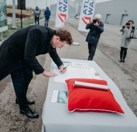 Wmurowanie kamienia węgielnego pod budowę nowego Centrum Dystrybucyjnego