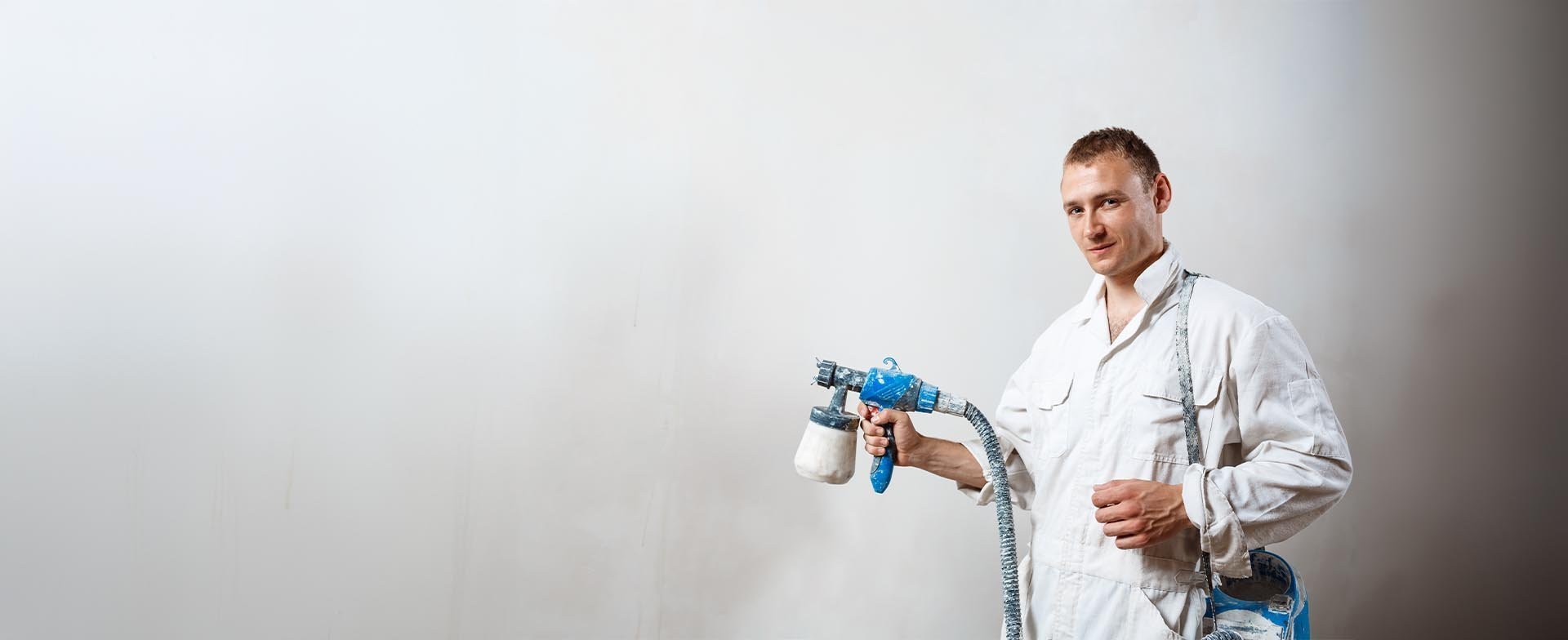 KIEROWNIK WYDZIAŁU LAKIERNI