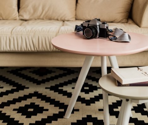 COFFEE TABLE