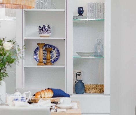 By changing accessories, you'll change the atmosphere of your space